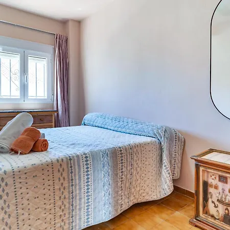 Сasa de vacaciones Beautiful In With Kitchenette