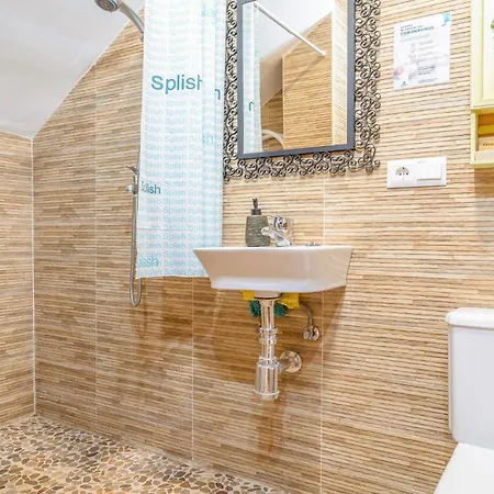 Casa vacanze Beautiful In With Kitchenette